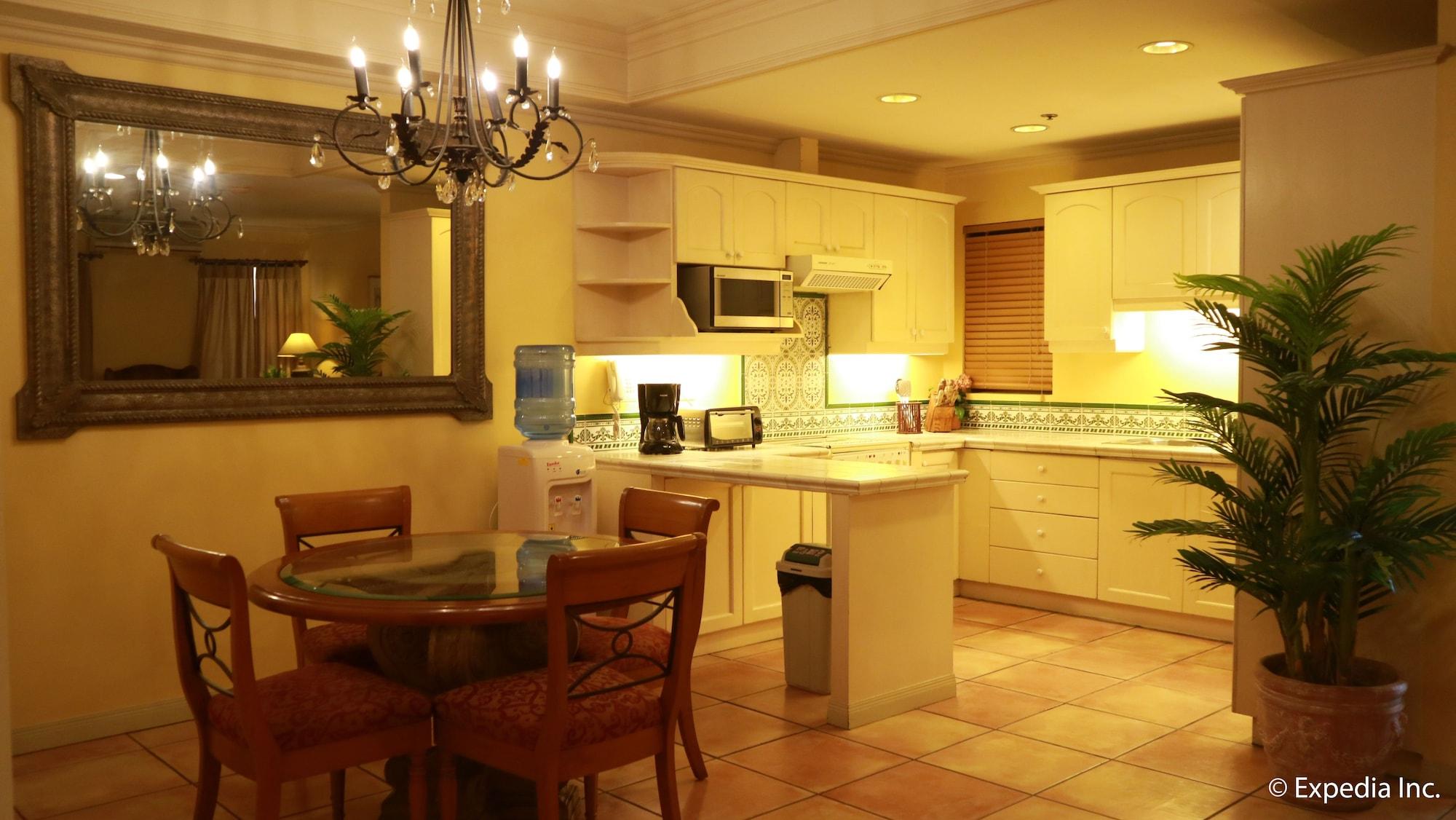 Sophia Suites Residence Hotel Себу Экстерьер фото