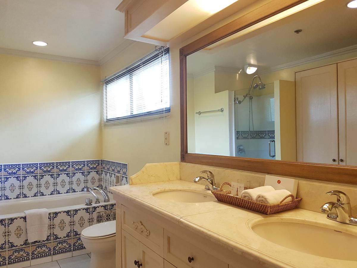 Sophia Suites Residence Hotel Себу Экстерьер фото